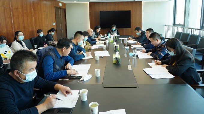 黨委組織部傳達學(xué)習(xí)黨的十九屆六中全會精神