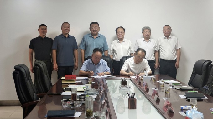 張佩峰一行赴新疆銀水水務公司、特變電工集團拜訪洽談并督導監(jiān)理項目安全生產(chǎn)工作