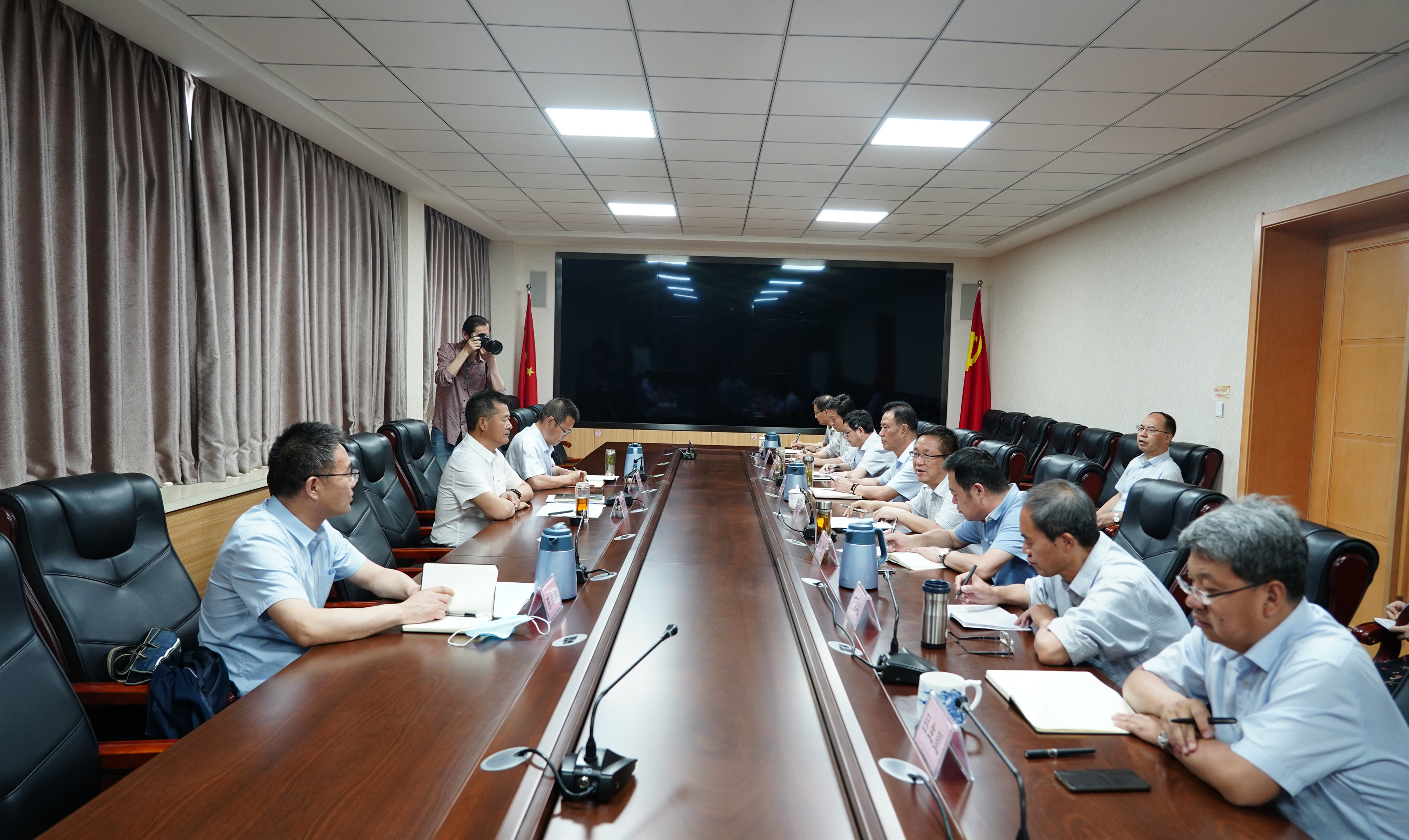 集團(tuán)股份公司黨委書記、董事長宋忠慶調(diào)研水電設(shè)計(jì)院